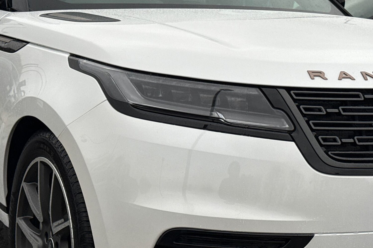 Used Land Rover Range Rover Velar 2025 for sale - 76934286: Photo 17