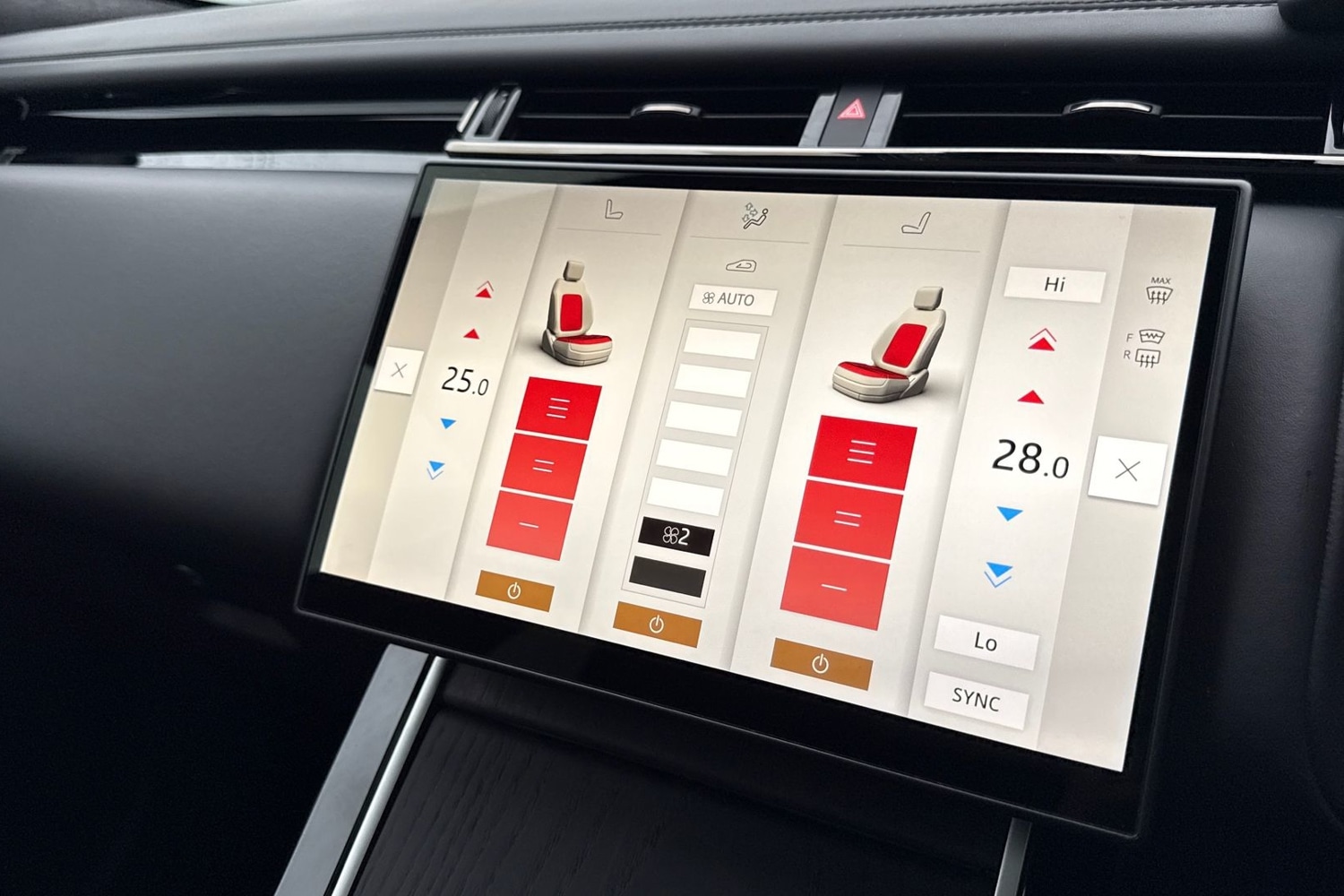 Used Land Rover Range Rover Velar 2025 for sale - 76934286: Photo 22