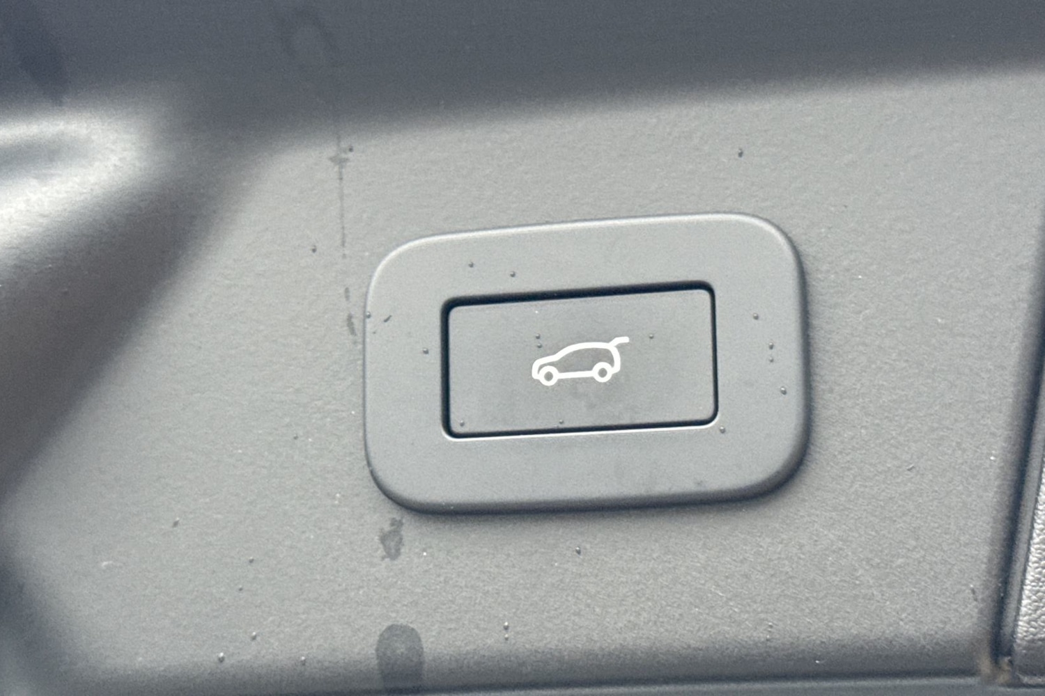 Used Land Rover Range Rover Velar 2025 for sale - 76934286: Photo 30