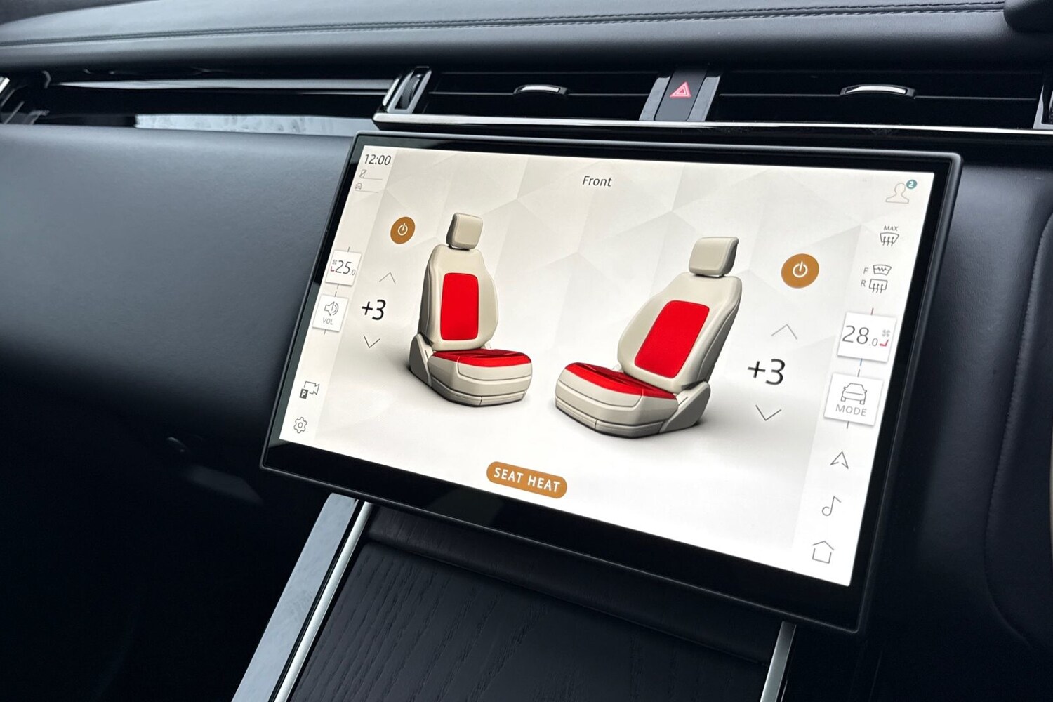 Used Land Rover Range Rover Velar 2025 for sale - 76934286: Photo 41