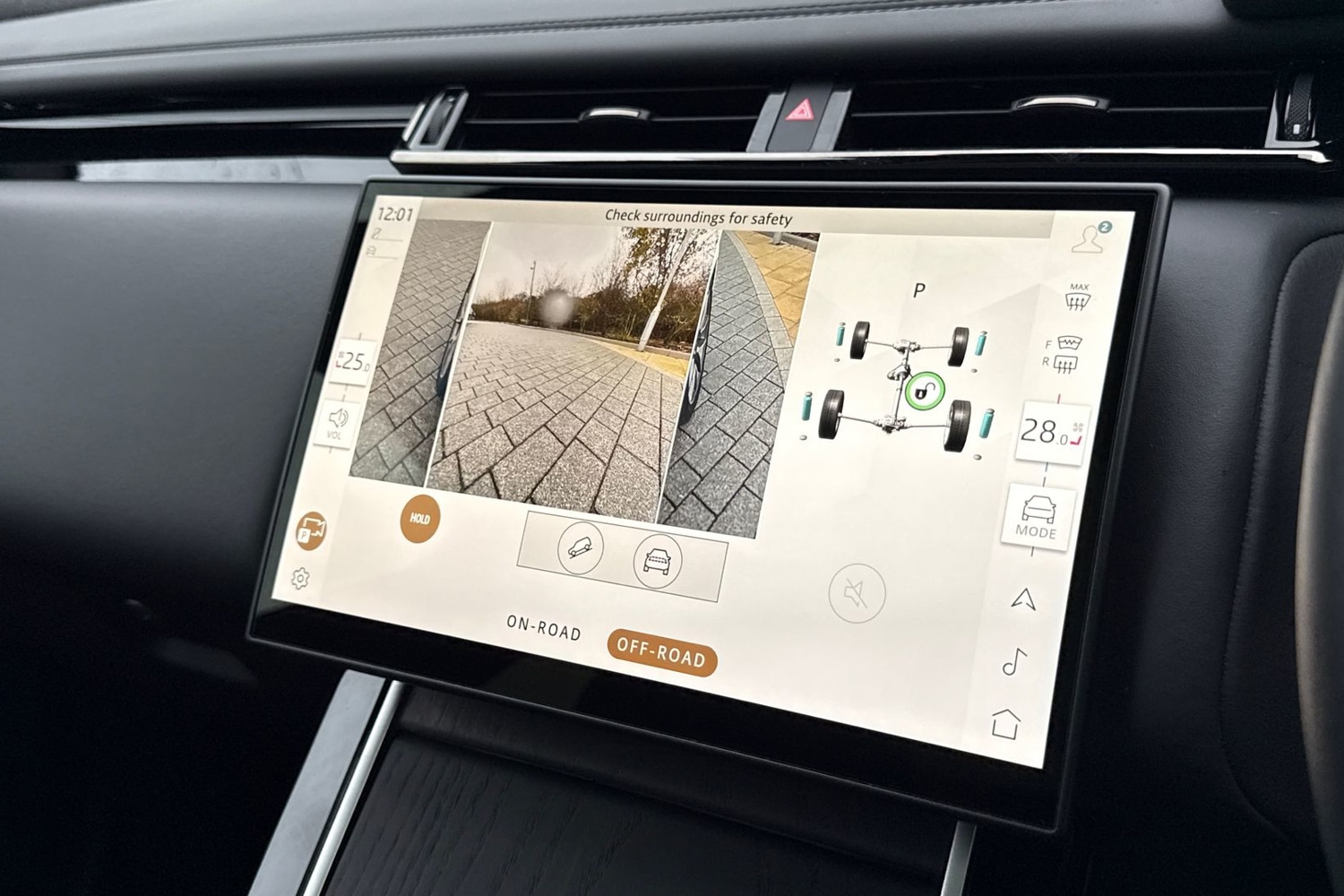 Used Land Rover Range Rover Velar 2025 for sale - 76934286: Photo 42