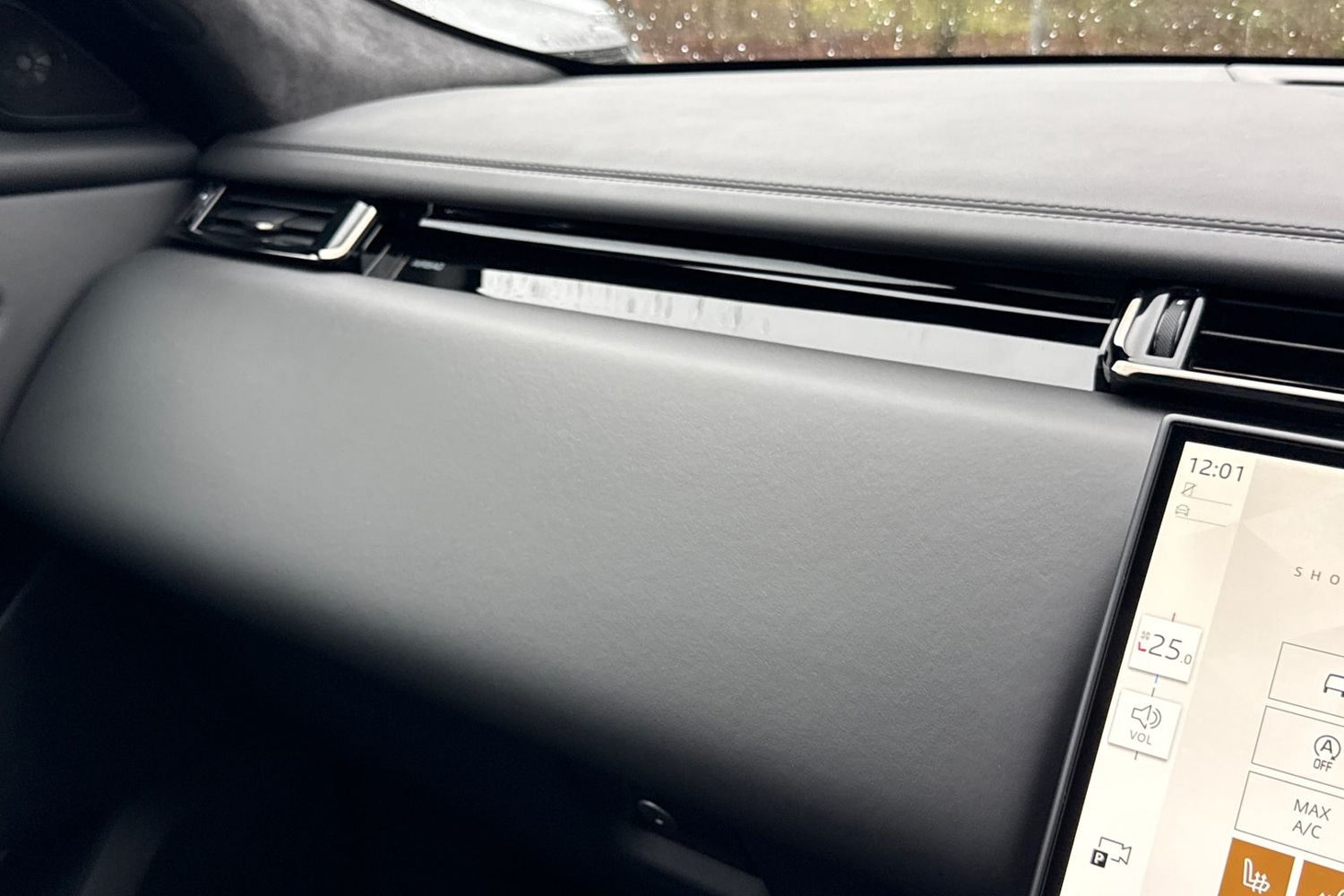 Used Land Rover Range Rover Velar 2025 for sale - 76934286: Photo 49