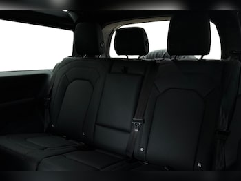 Used Land Rover Defender 90 2026 for sale - 78820018: Photo
