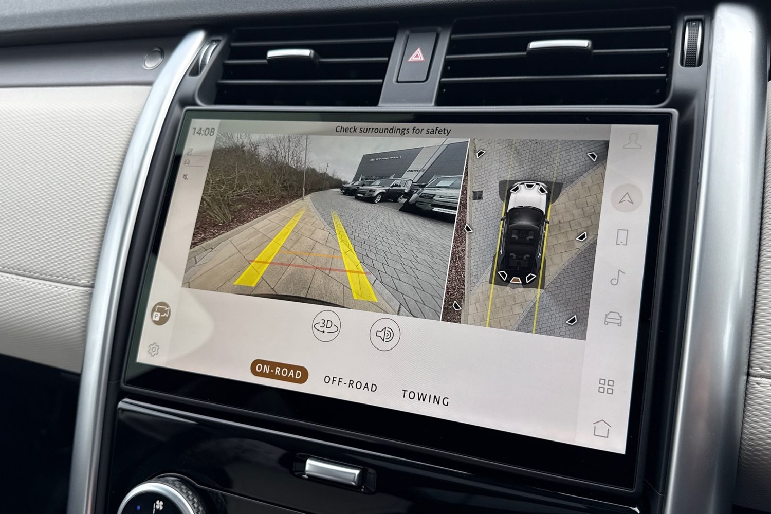 Used Land Rover Discovery 2025 for sale - 77747702: Photo 12