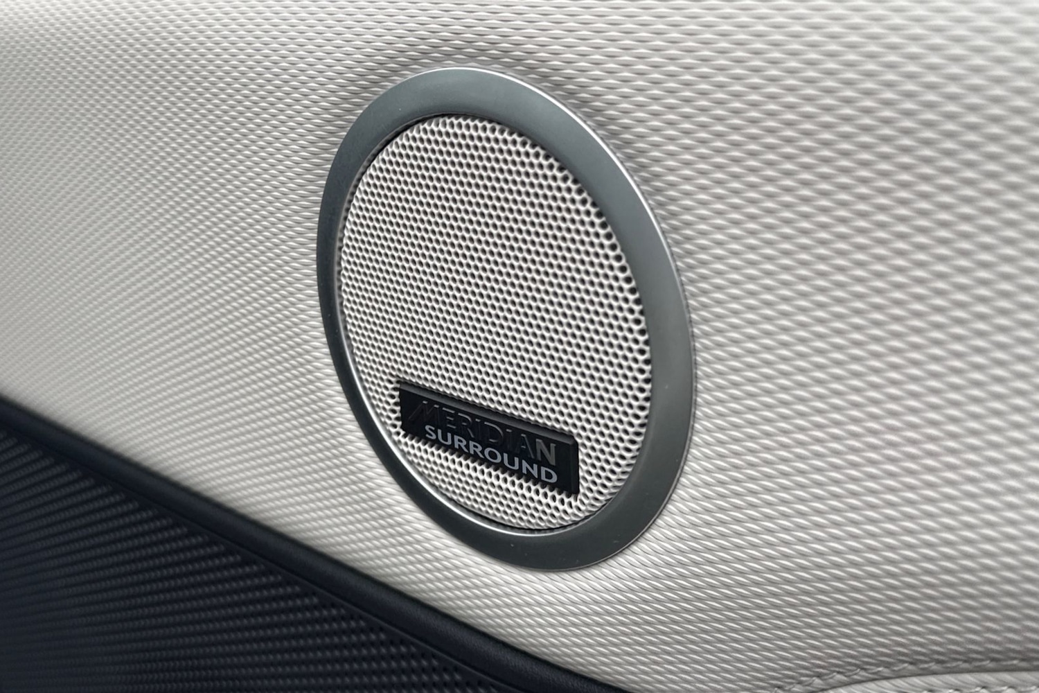 Used Land Rover Discovery 2025 for sale - 77747702: Photo 24