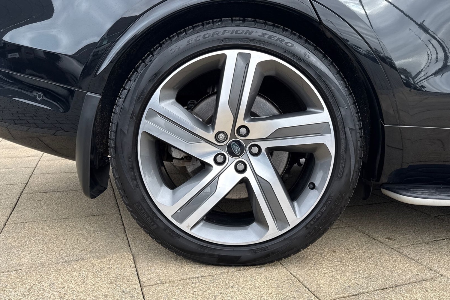 Used Land Rover Discovery 2025 for sale - 77747702: Photo 34