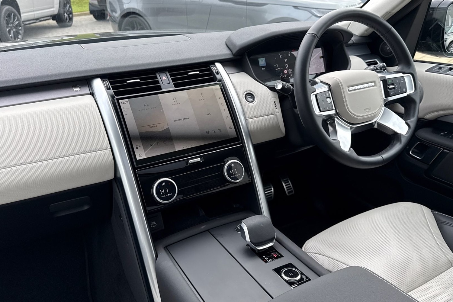 Used Land Rover Discovery 2025 for sale - 77747702: Photo 45