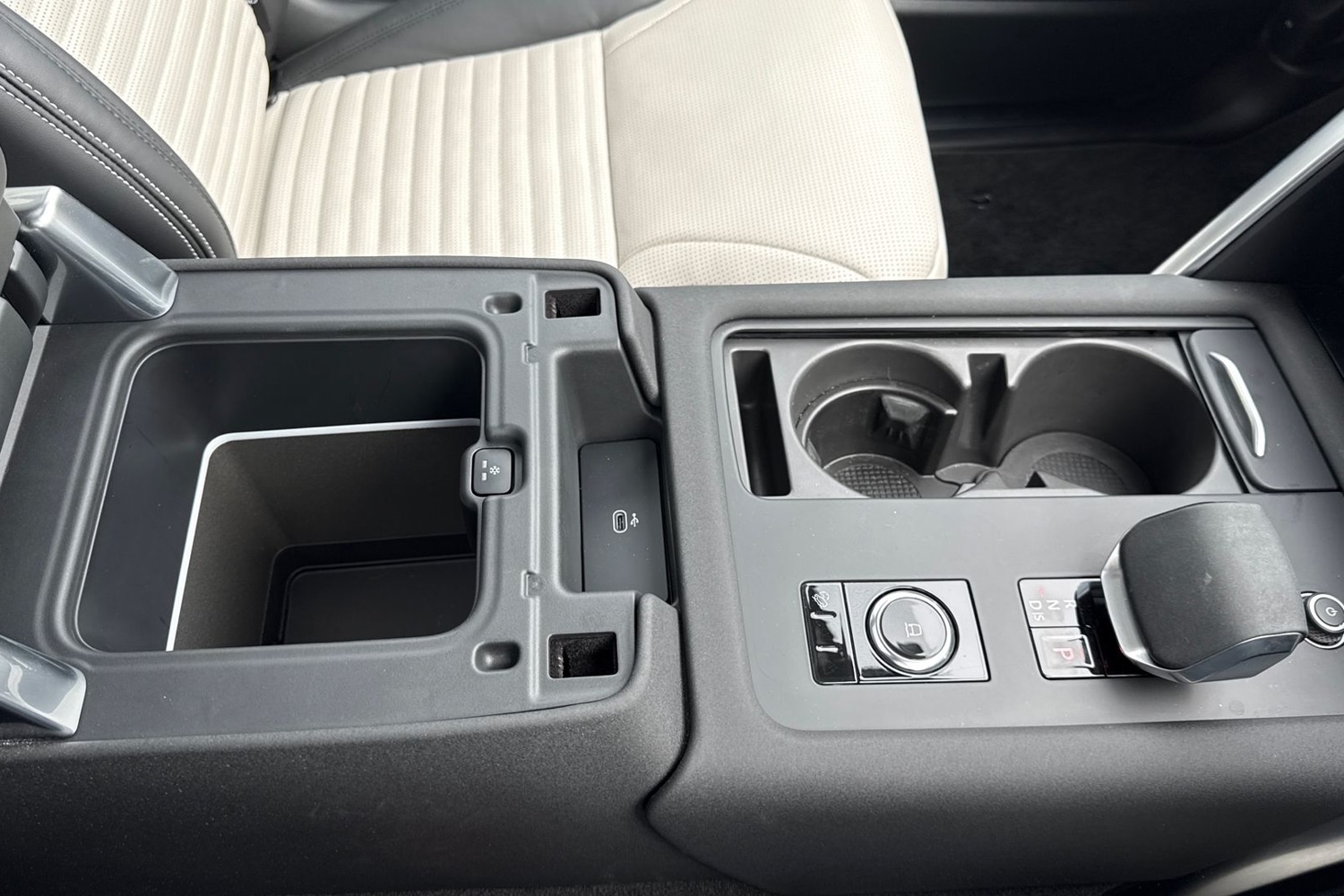 Used Land Rover Discovery 2025 for sale - 77747702: Photo 50