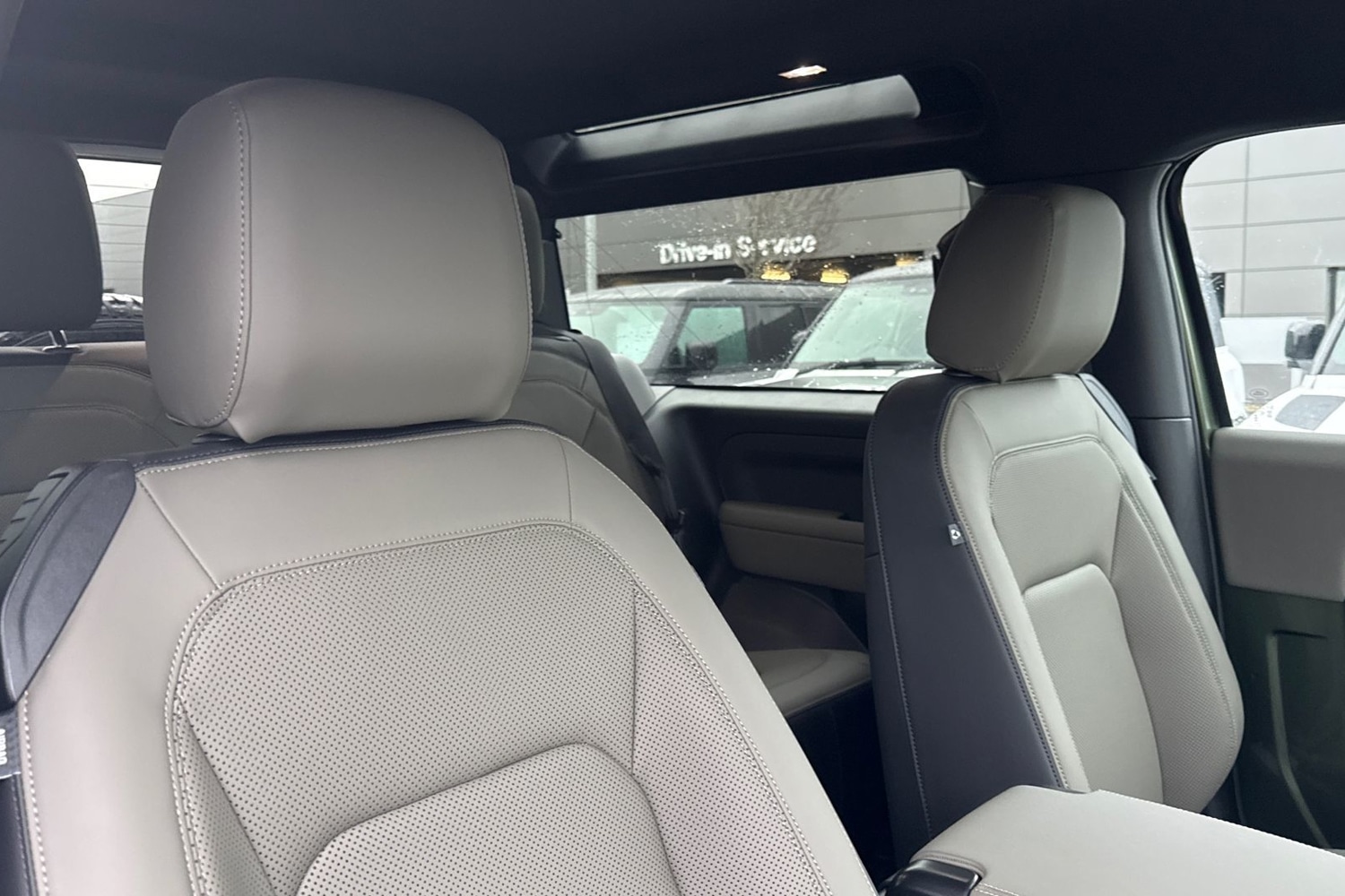 Used Land Rover Defender 90 2026 for sale - 77382785: Photo 21