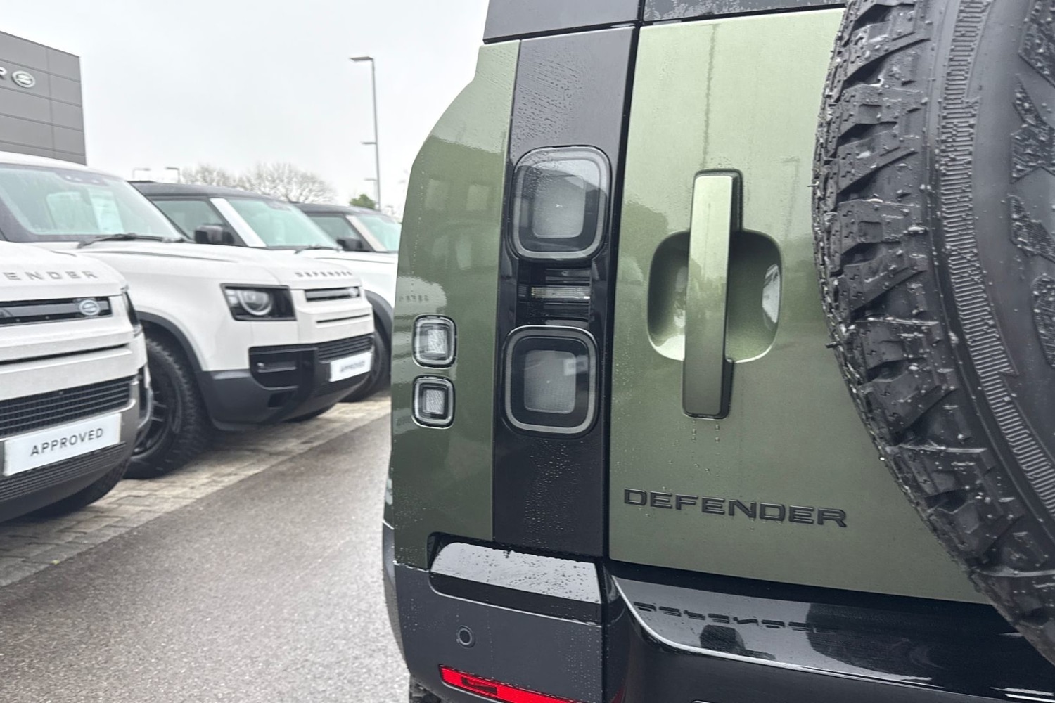 Used Land Rover Defender 90 2026 for sale - 77382785: Photo 25