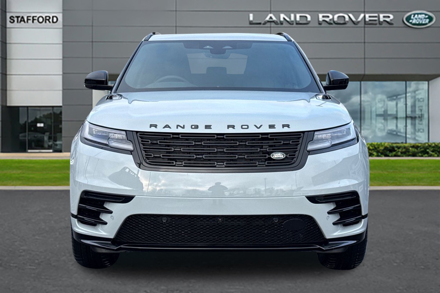 Used Land Rover Range Rover Velar 2026 for sale - 77226350: Photo 7