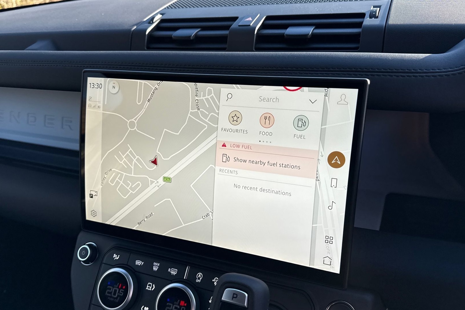 Used Land Rover Defender 110 2025 for sale - 76789730: Photo 12