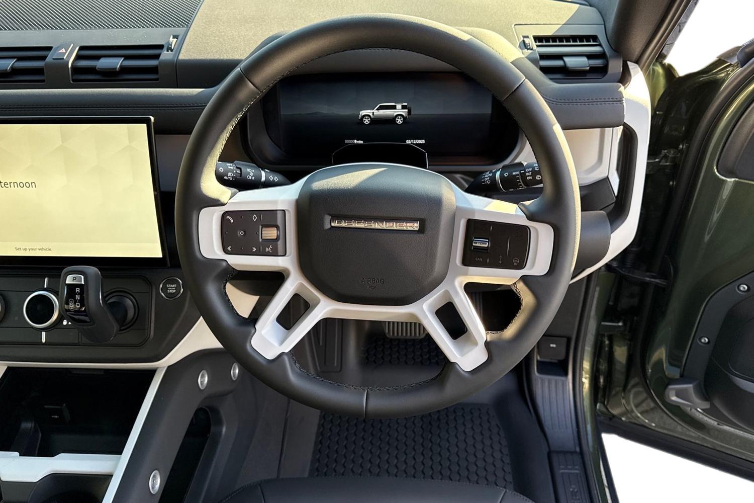 Used Land Rover Defender 110 2025 for sale - 76789730: Photo 16