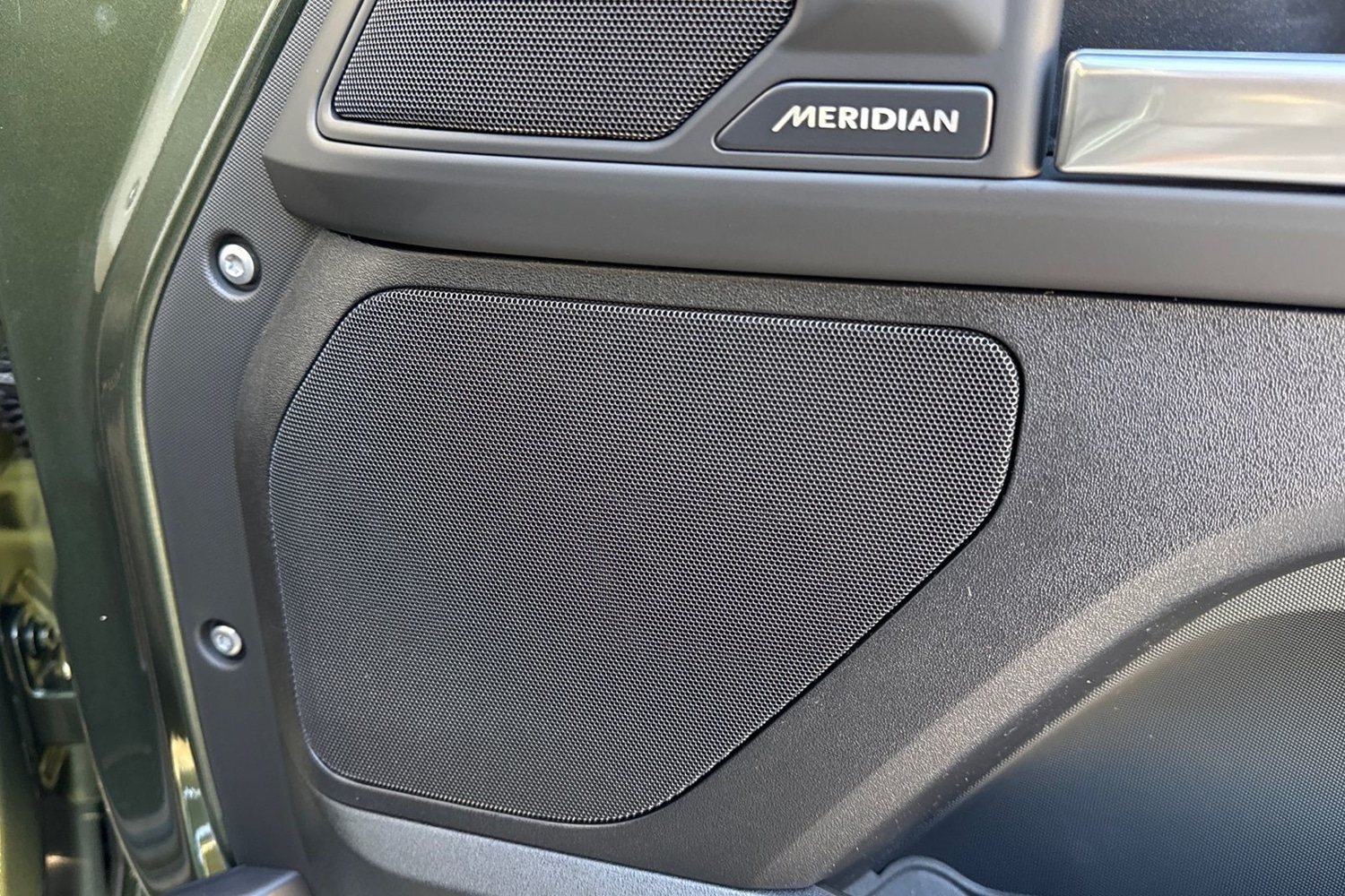 Used Land Rover Defender 110 2025 for sale - 76789730: Photo 25