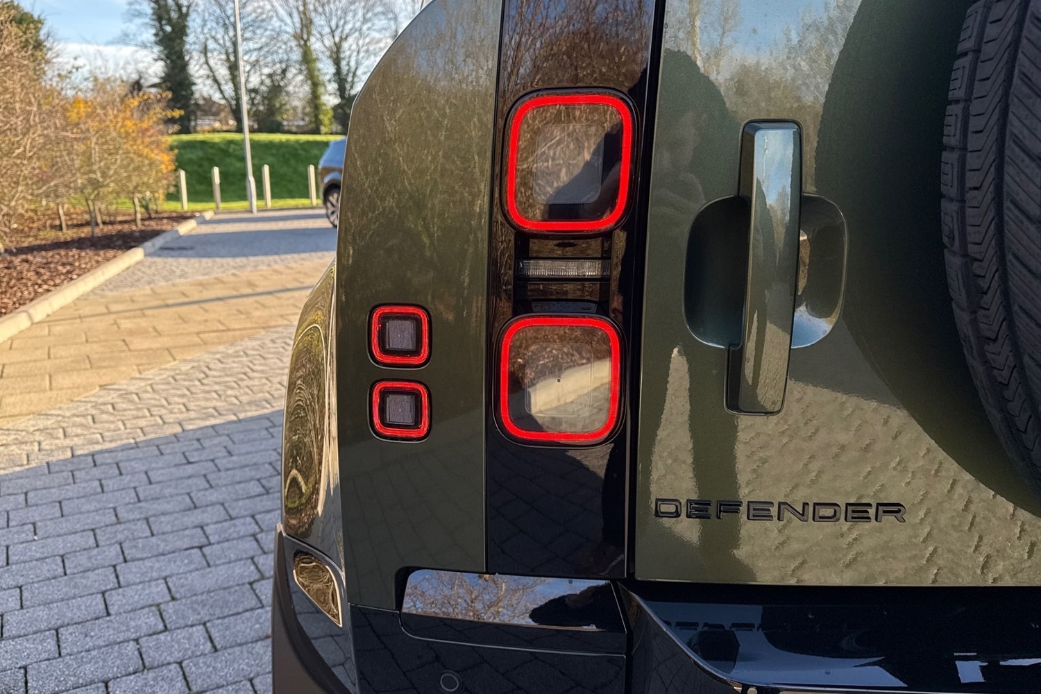 Used Land Rover Defender 110 2025 for sale - 76789730: Photo 27