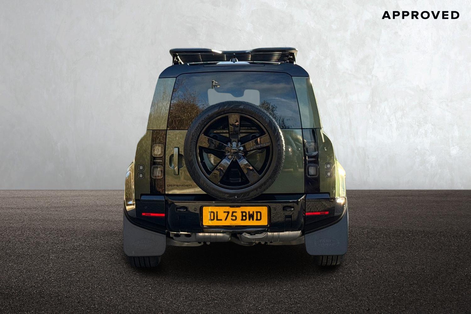 Used Land Rover Defender 110 2025 for sale - 76789730: Photo 7