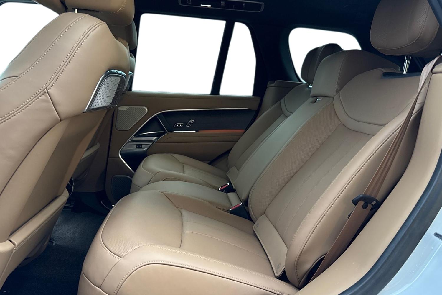 Used Land Rover Range Rover 2025 for sale - 76564721: Photo 4