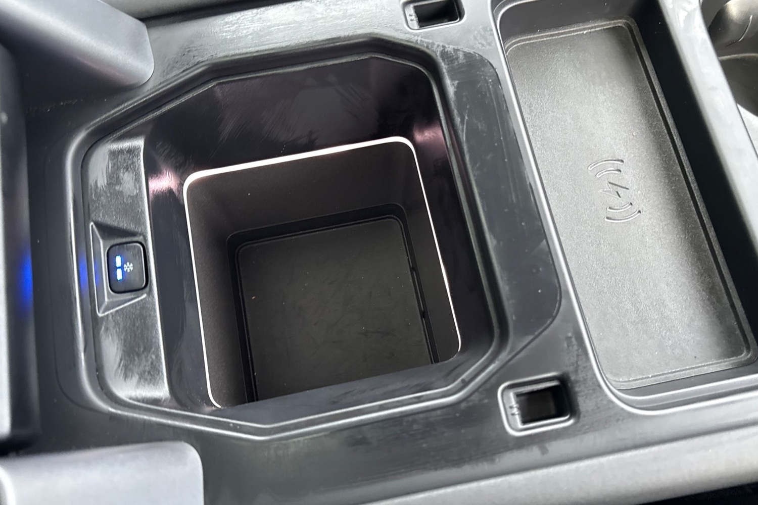 Used Land Rover Defender 2024 for sale - 77628481: Photo 47