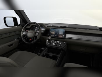 Used Land Rover Defender 110 2025 for sale - 75179174: Photo