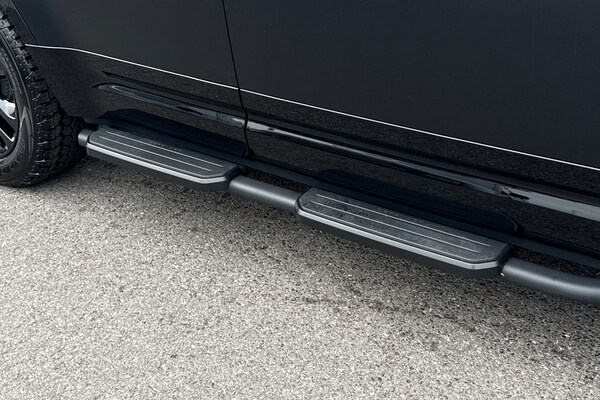 Used Land Rover Defender 110 2025 for sale - 75787295: Photo 25