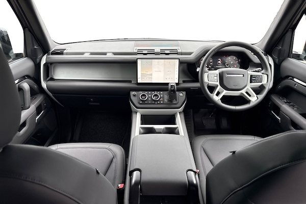 Used Land Rover Defender 110 2025 for sale - 75787295: Photo 9
