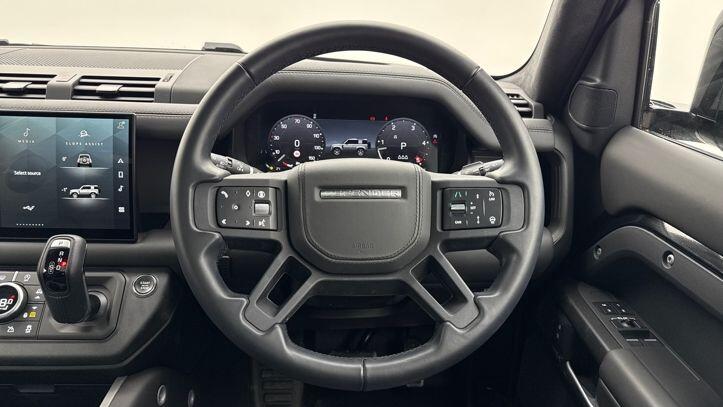 Used Land Rover Defender 90 2024 for sale - 77451150: Photo 16