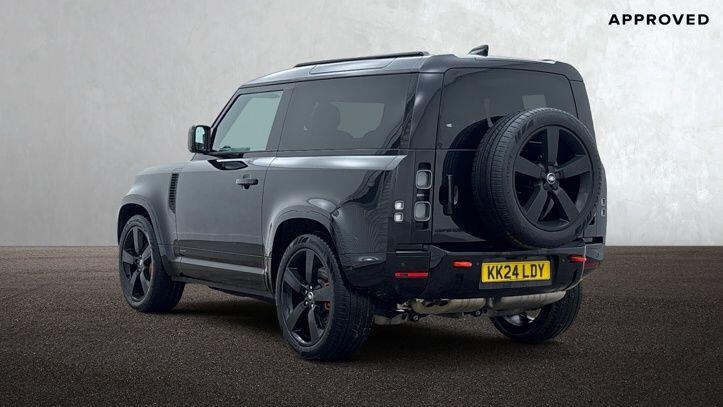 Used Land Rover Defender 90 2024 for sale - 77451150: Photo 2