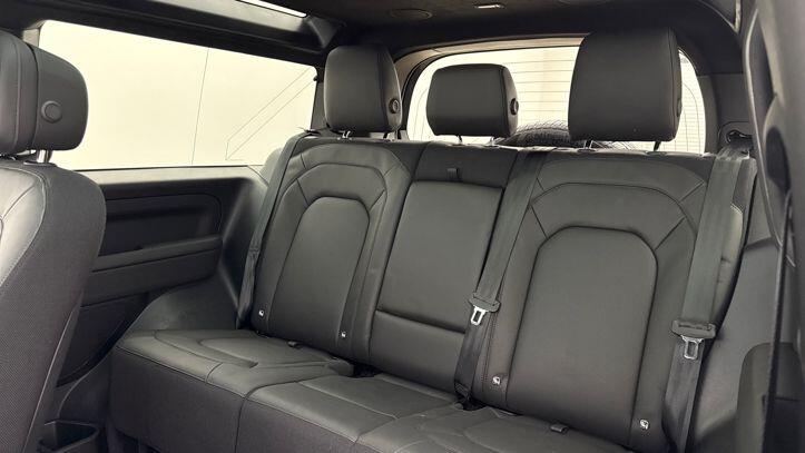 Used Land Rover Defender 90 2024 for sale - 77451150: Photo 4