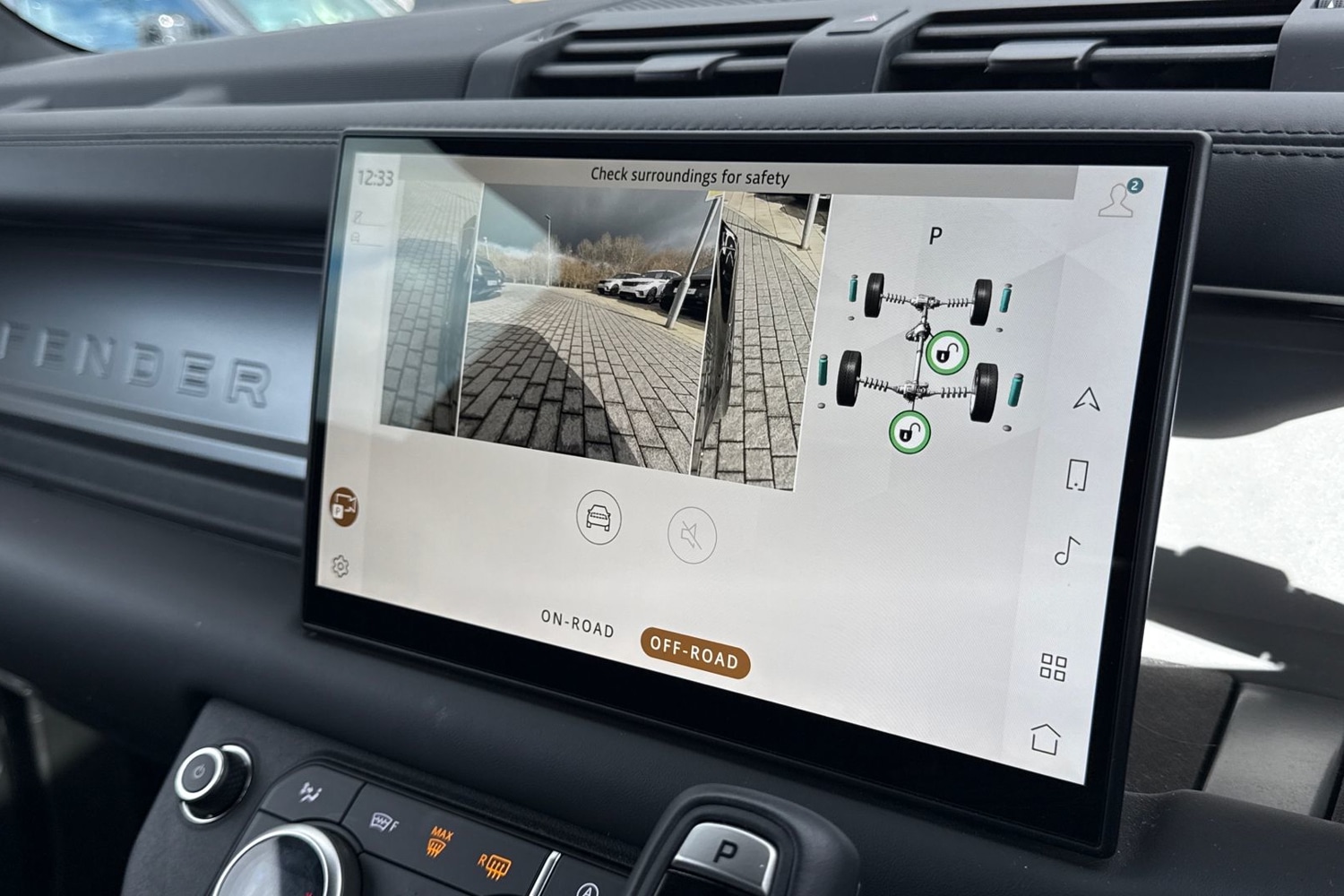 Used Land Rover Defender 90 2024 for sale - 77451150: Photo 40