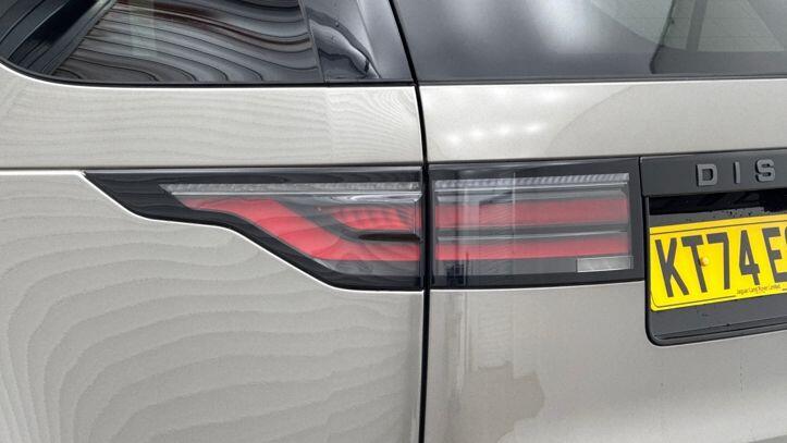 Used Land Rover Discovery 2025 for sale - 77340731: Photo 18