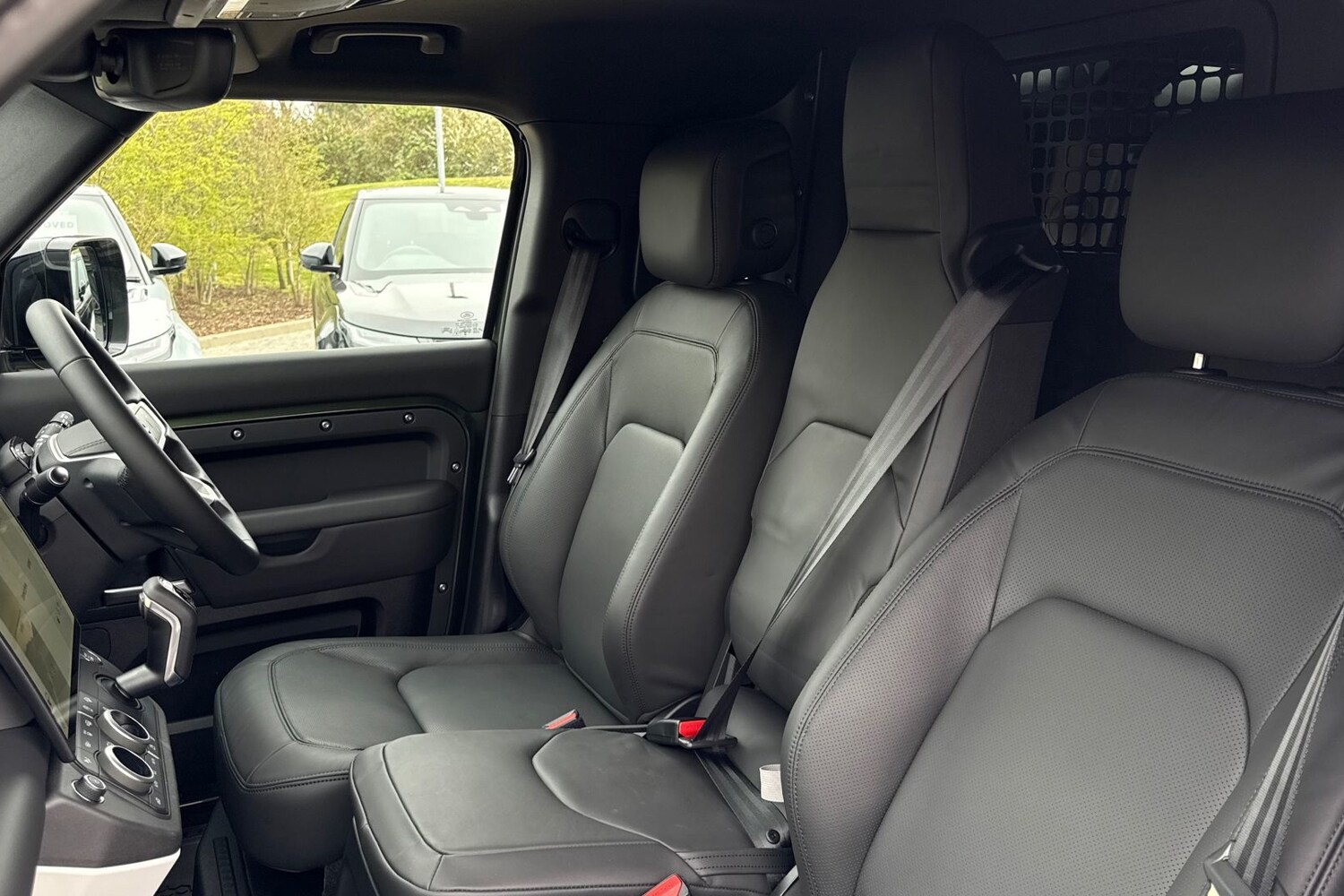 Used Land Rover Defender 2026 for sale - 78016272: Photo 40