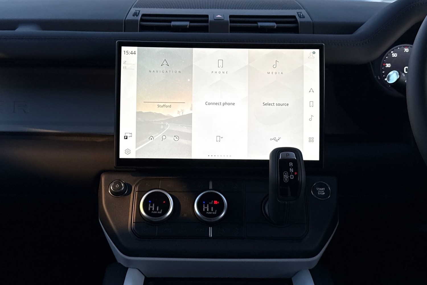 Used Land Rover Defender 90 2025 for sale - 76641746: Photo 14