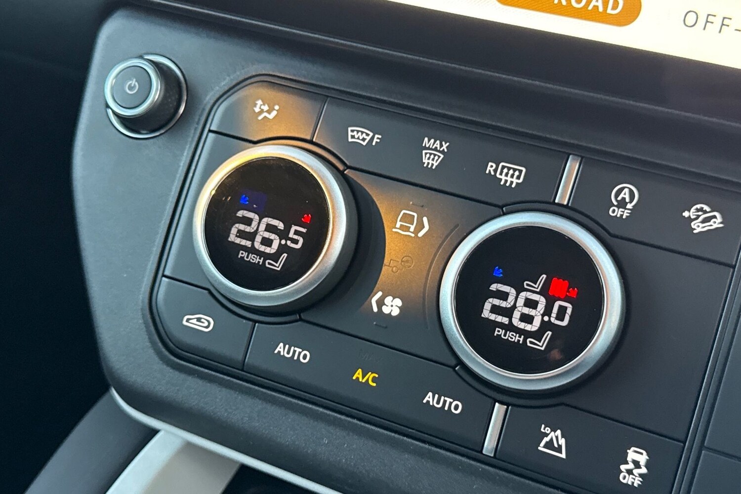 Used Land Rover Defender 90 2025 for sale - 76641746: Photo 22