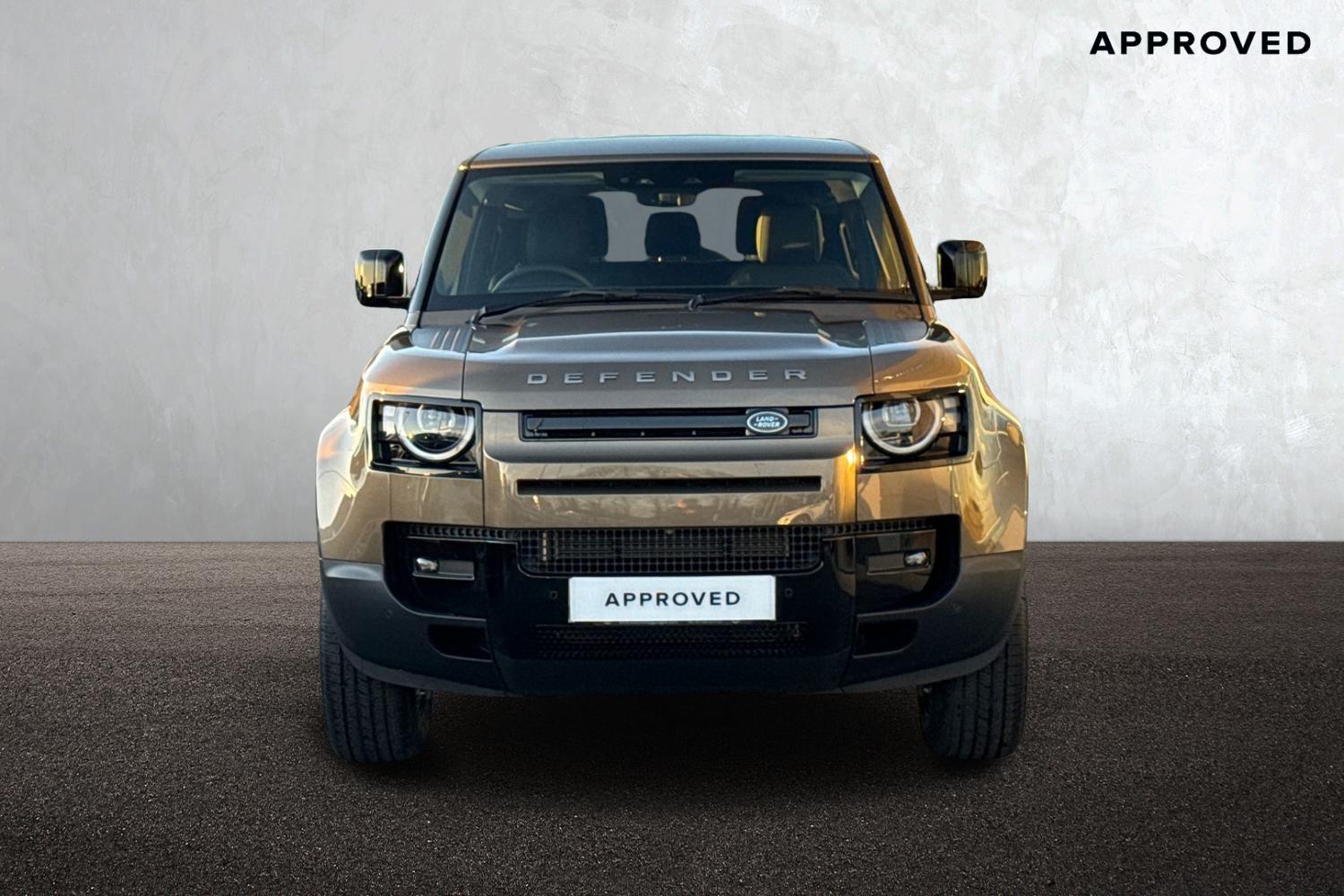 Used Land Rover Defender 90 2025 for sale - 76641746: Photo 7