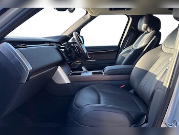 Used Land Rover Range Rover 2023 for sale - 77820272: Photo