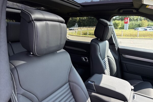 Used Land Rover Discovery 2025 for sale - 75179204: Photo 10