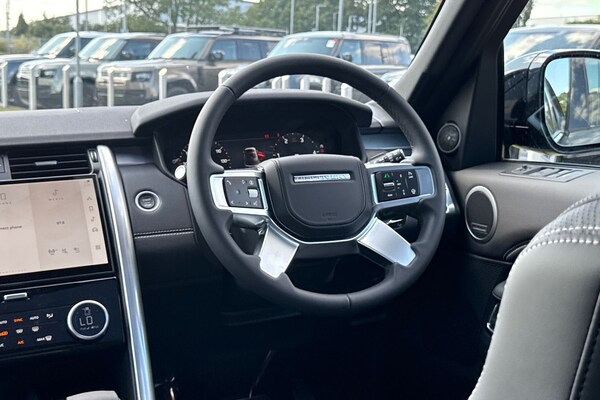 Used Land Rover Discovery 2025 for sale - 75179204: Photo 26