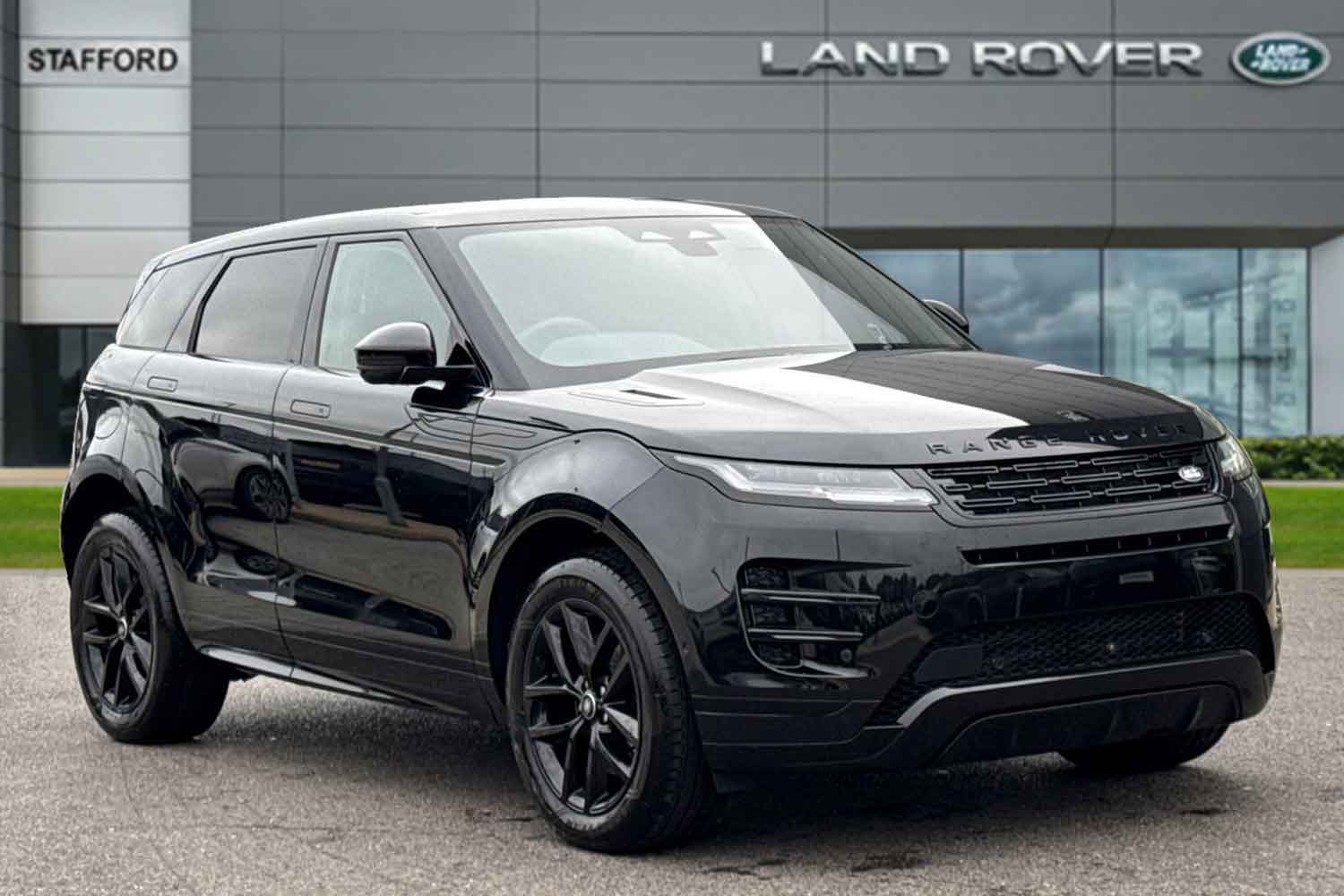 Used Land Rover Range Rover Evoque 2025 for sale - 76272472: Photo 1