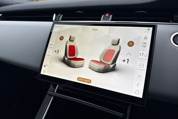 Used Land Rover Range Rover Evoque 2025 for sale - 76272472: Photo 19