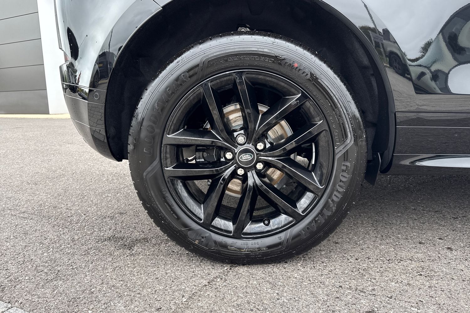 Used Land Rover Range Rover Evoque 2025 for sale - 76272472: Photo 22