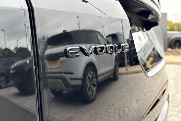Used Land Rover Range Rover Evoque 2025 for sale - 76272472: Photo 28