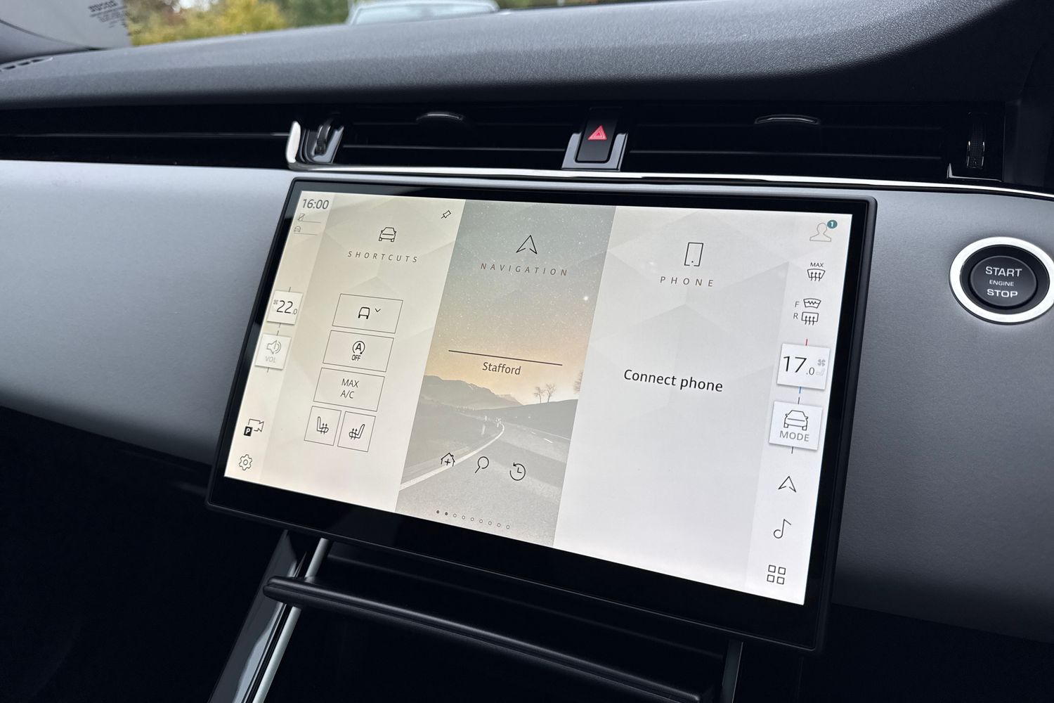 Used Land Rover Range Rover Evoque 2025 for sale - 76272472: Photo 42