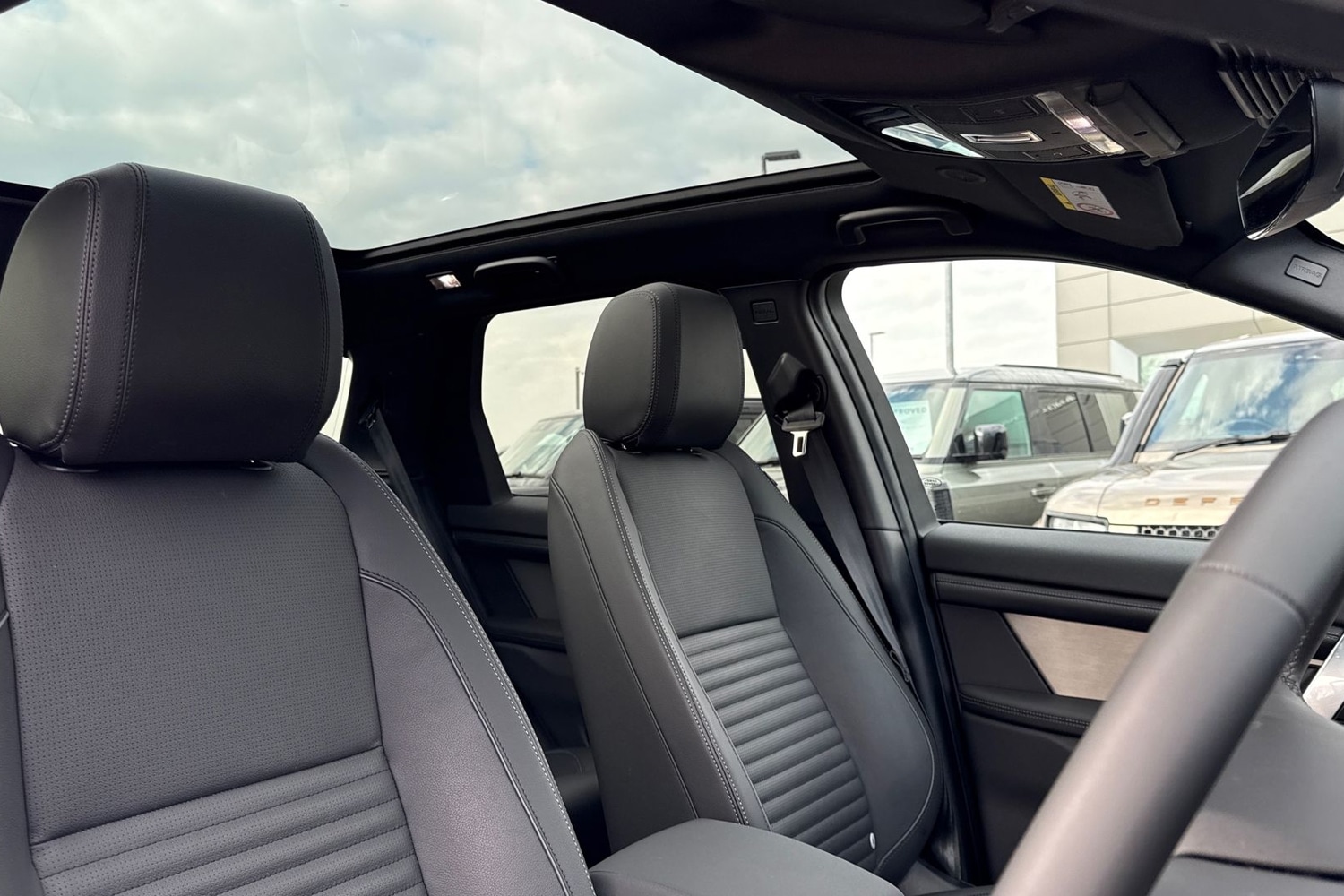 Used Land Rover Discovery Sport 2025 for sale - 77773979: Photo 21