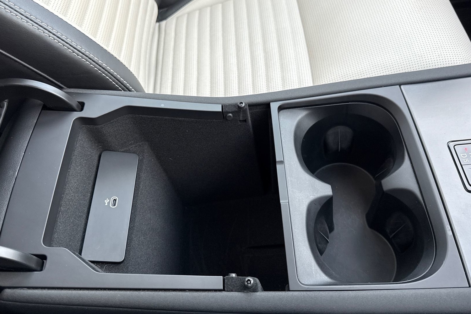 Used Land Rover Discovery Sport 2024 for sale - 77011530: Photo 51