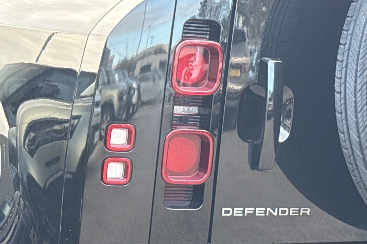 Used Land Rover Defender 90 2024 for sale - 77620564: Photo 20