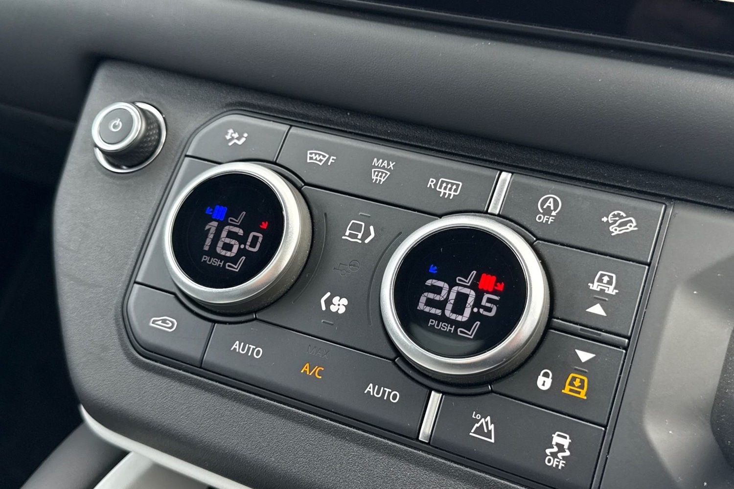 Used Land Rover Defender 90 2024 for sale - 77620564: Photo 23