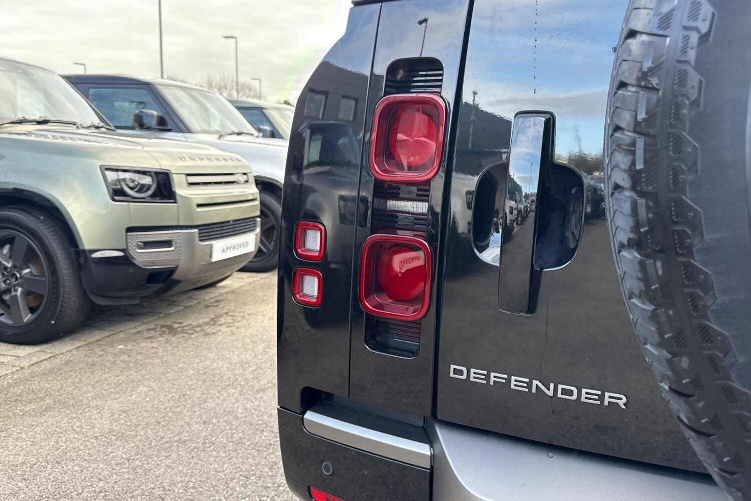 Used Land Rover Defender 90 2024 for sale - 77620564: Photo 27