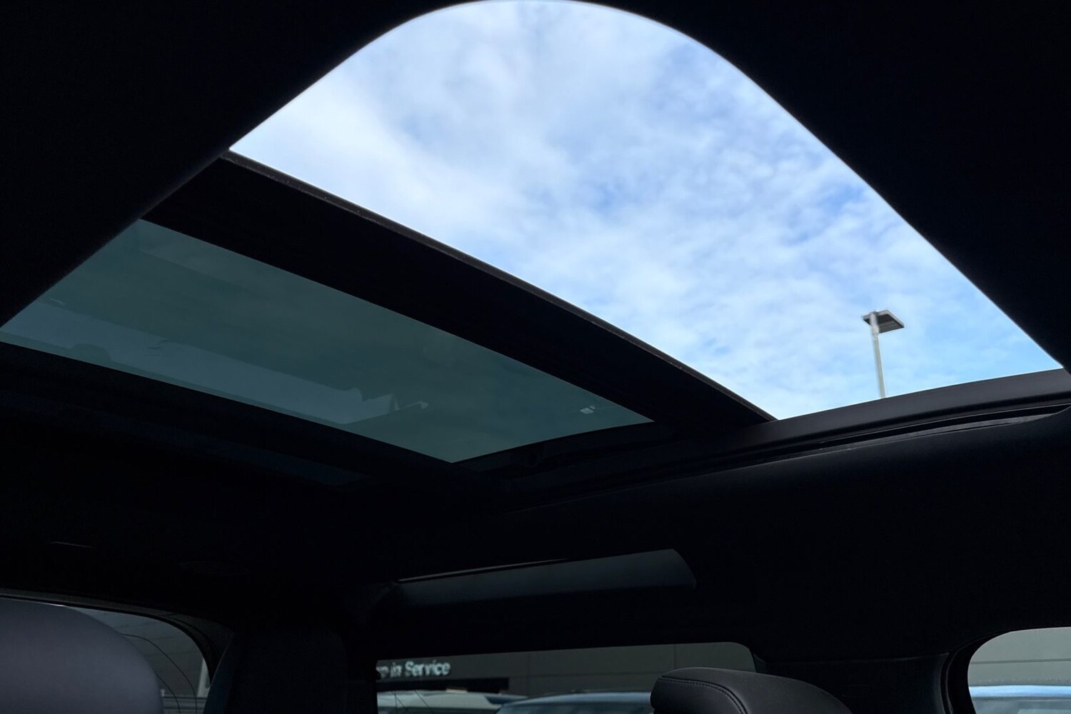 Used Land Rover Defender 90 2024 for sale - 77620564: Photo 33