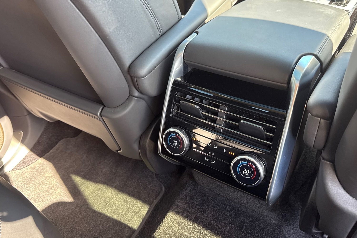 Used Land Rover Range Rover 2024 for sale - 76022875: Photo 18