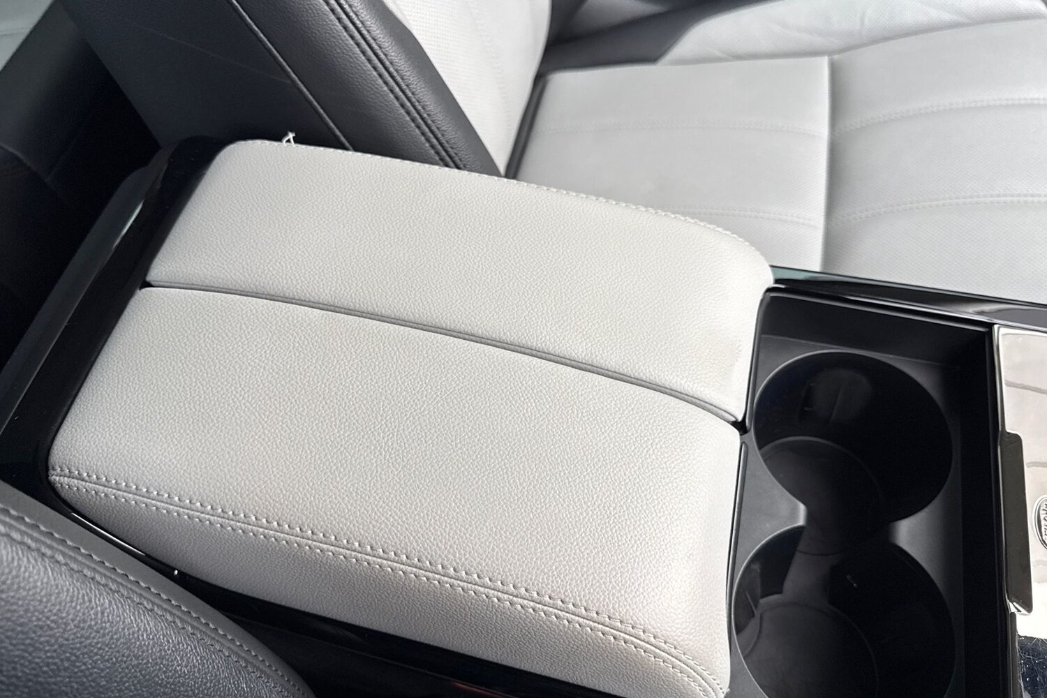 Used Land Rover Range Rover Evoque 2023 for sale - 76805346: Photo 41